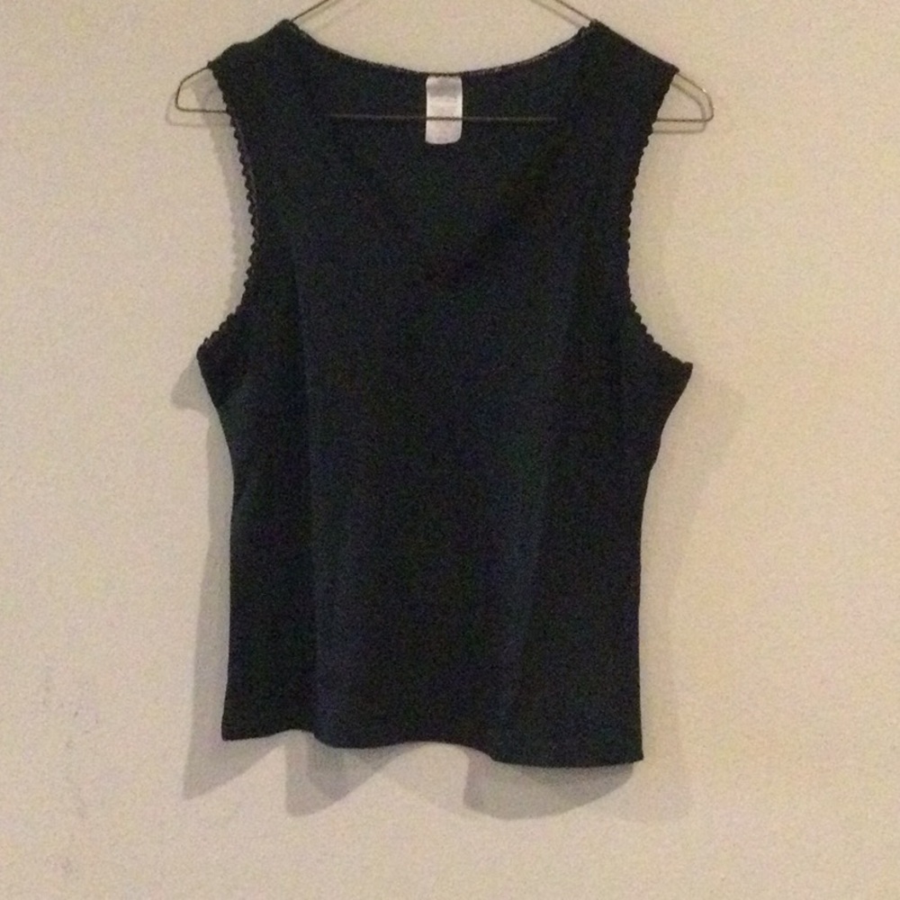 Black Sleeveless Women's Top
